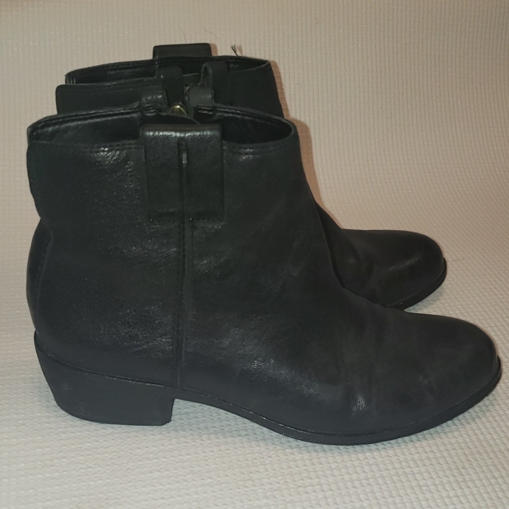 Sam Edelman black Booties size 7